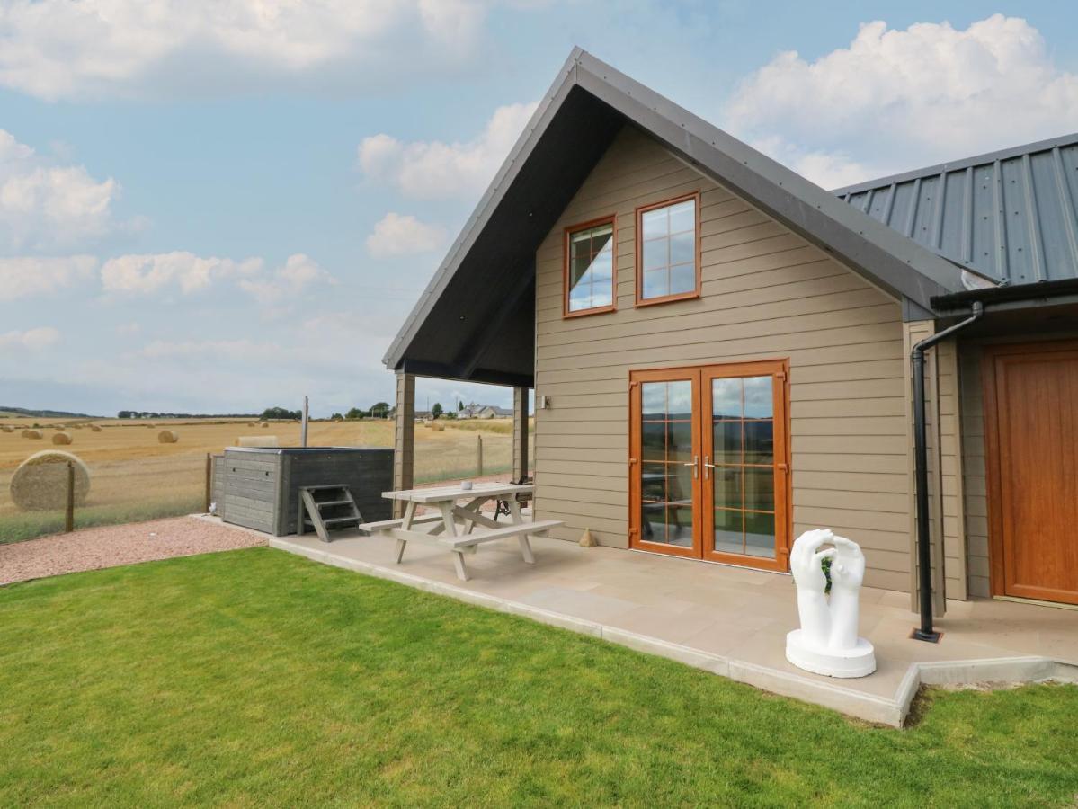 Garden Studio Insch Экстерьер фото